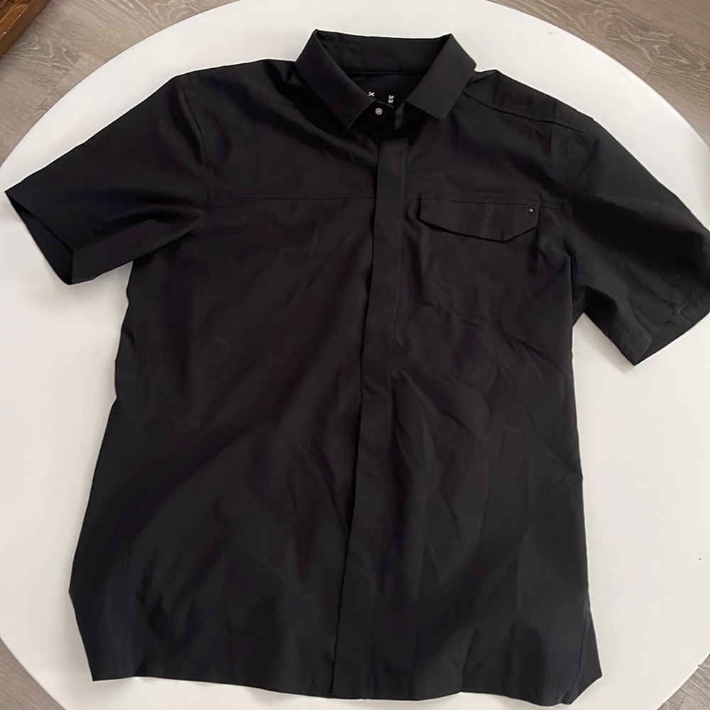 Medium Arc’teryx Shirt.